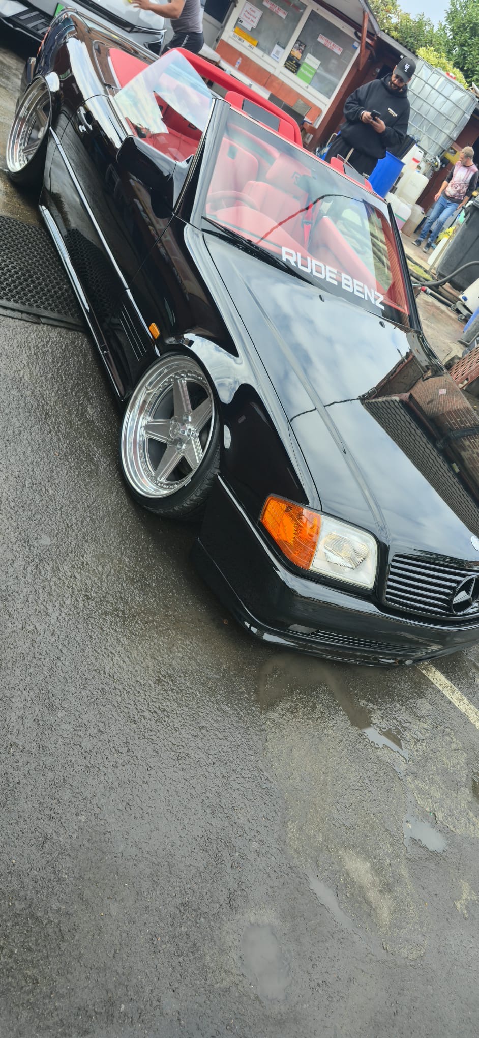Black Mercedes convertible at Krisis carwash